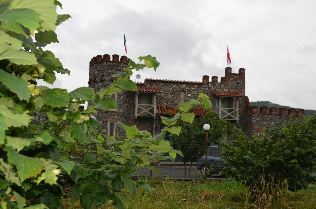 Chateau Bruale Tkhilistskaro Exterior photo